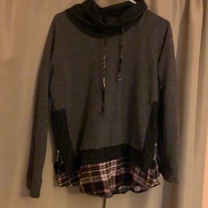 Maurices Top size small